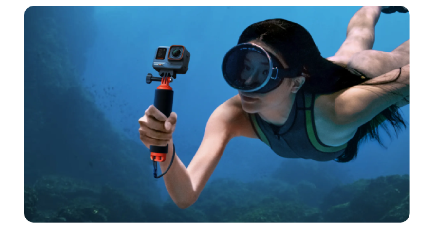 Insta360 Floating Hand Grip | Compatibility: Ace Pro 2, X4, Ace Pro, Ace, Go 3, X3,ONE RS (Twin/4K),GO 2,ONE X2,ONE R,ONE X