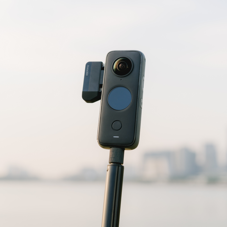 Insta360 Quick Reader Compatible with One X2 / One R Cameras