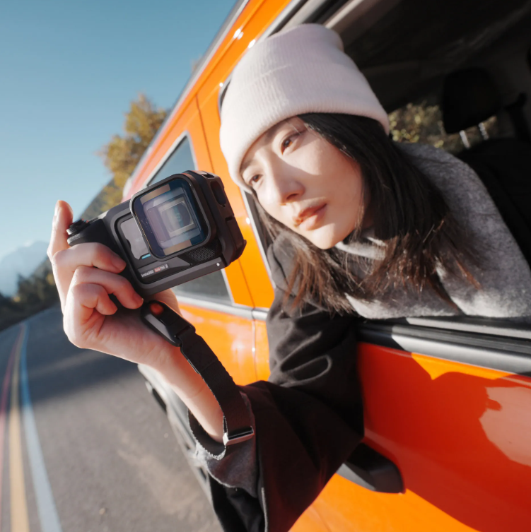 Insta360 Ultimate Videography Bundle