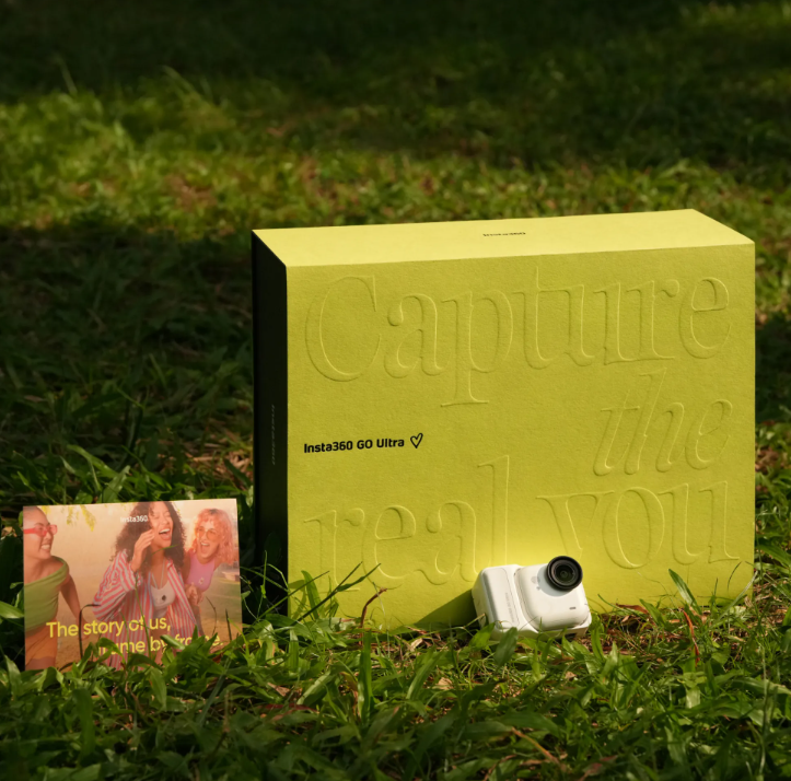 Insta360 GO Ultra Lifestyle Bundle