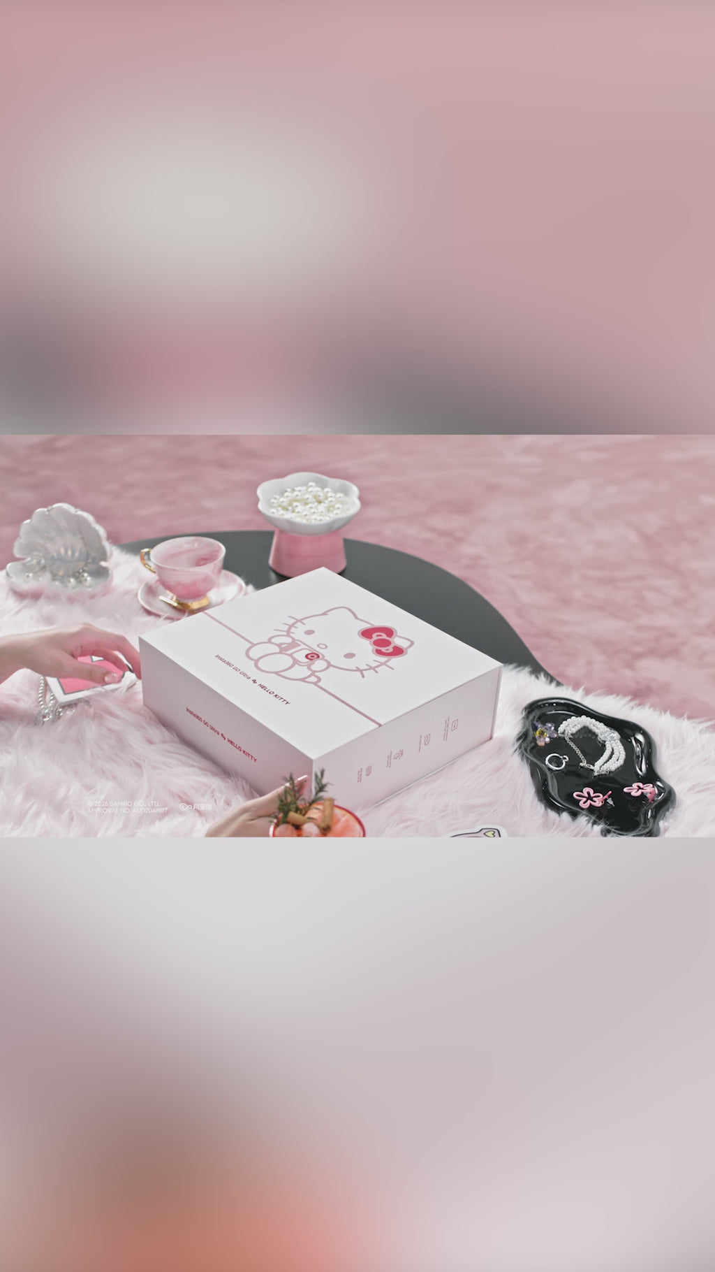 (Pre-Order) Insta360 Go Ultra Hello Kitty Limited Edition Sakura Pink
